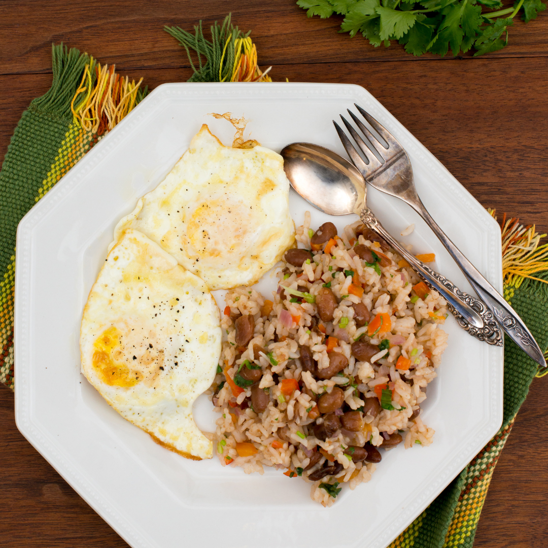 cocinar platos tradicionles costarricenses